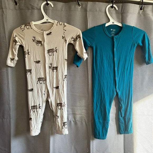 Kyte BABY One Pieces Reindeer Snap Romper Htf Print Poshmark - Main Image